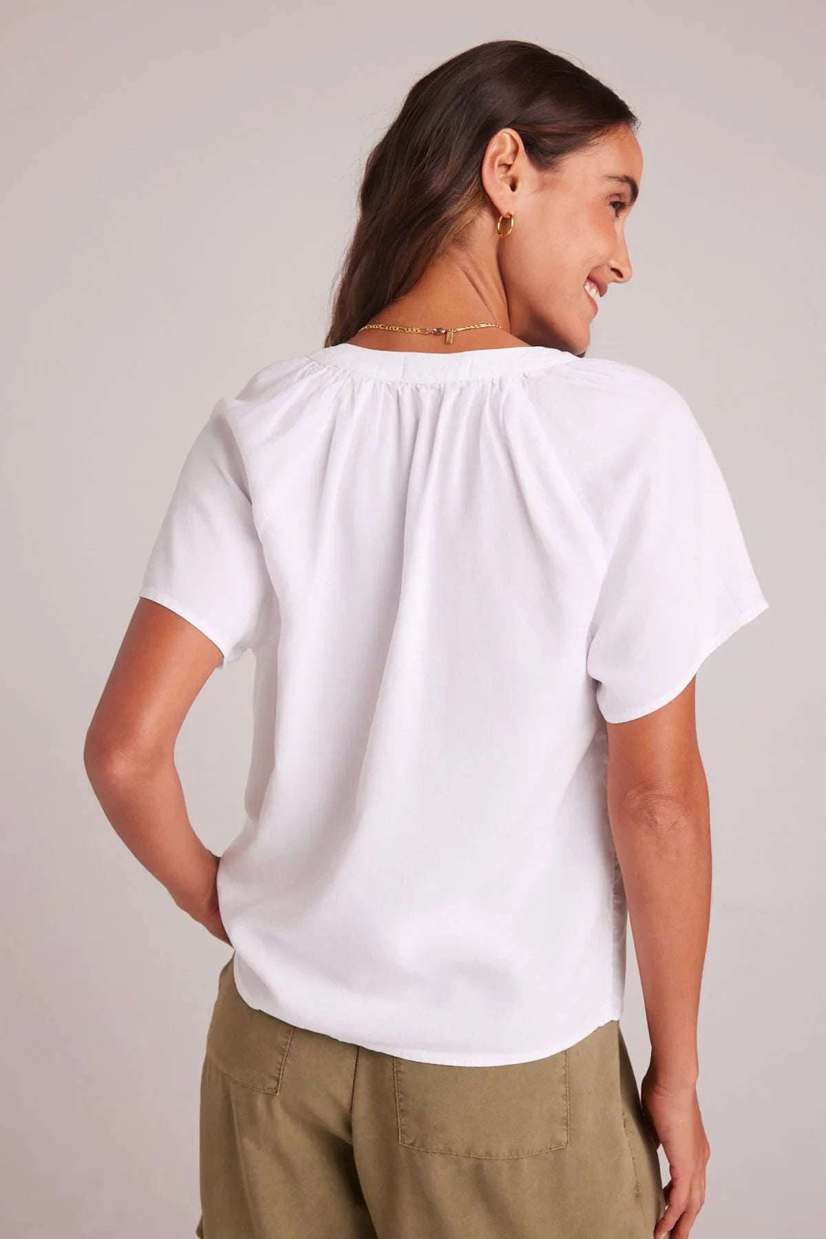 White flowy top short sleeve new arrivals