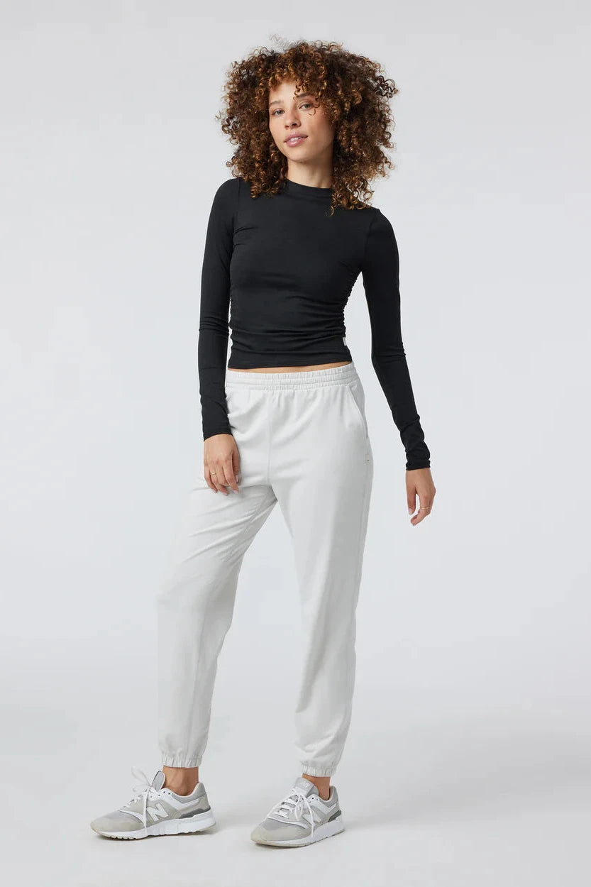 Long Sleeve Halo Ruched Tee Activewear Vuori