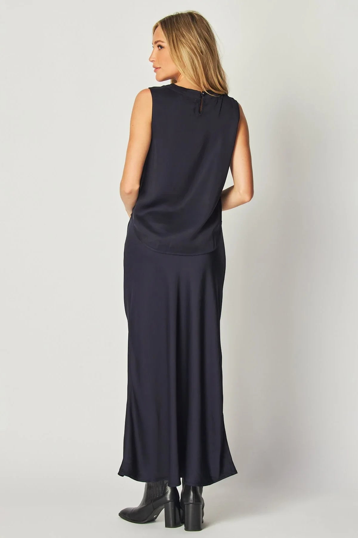 Sleeveless Crew Neck Top Tops Bella Dahl