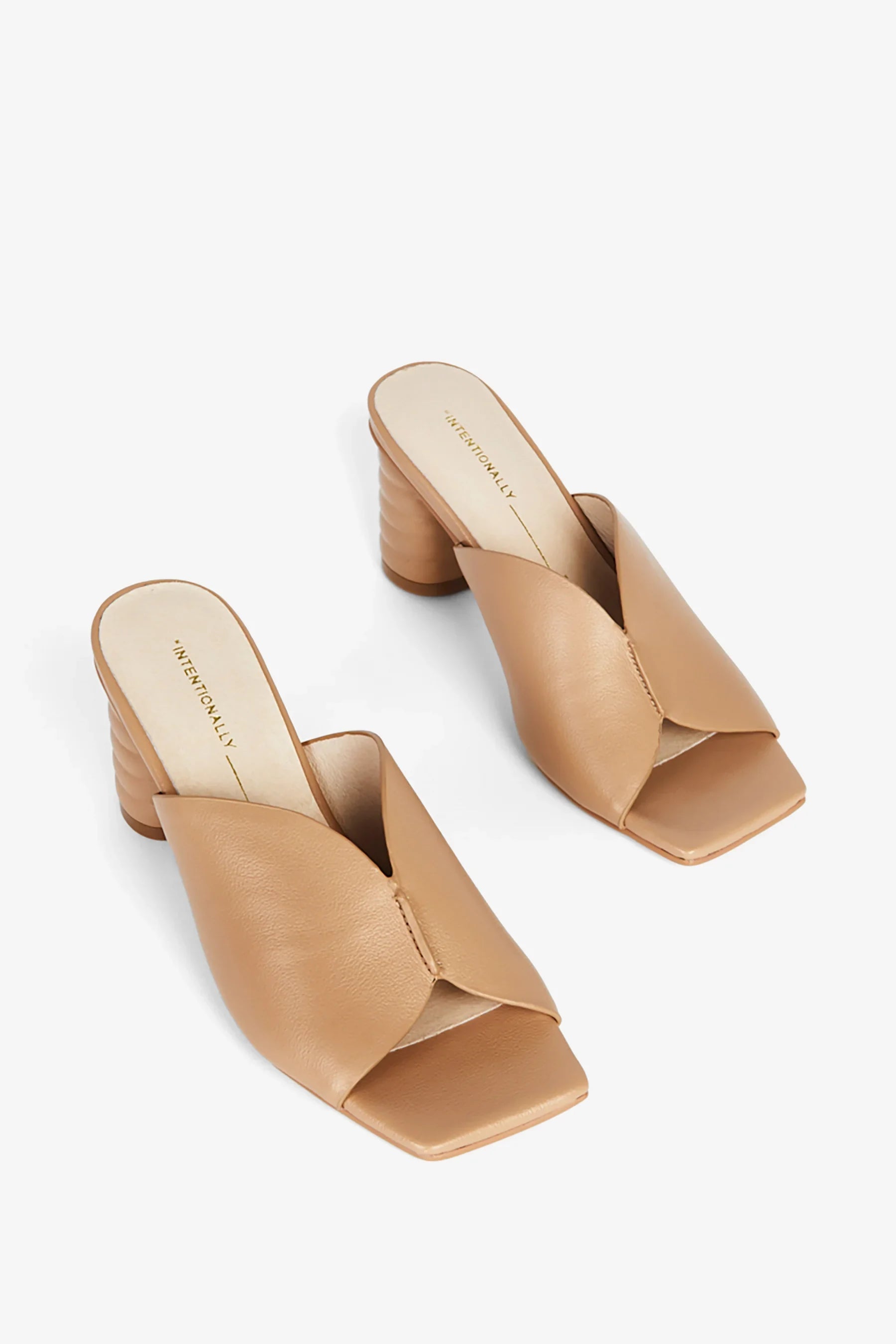 Kamika Heel Footwear Intentionally Blank