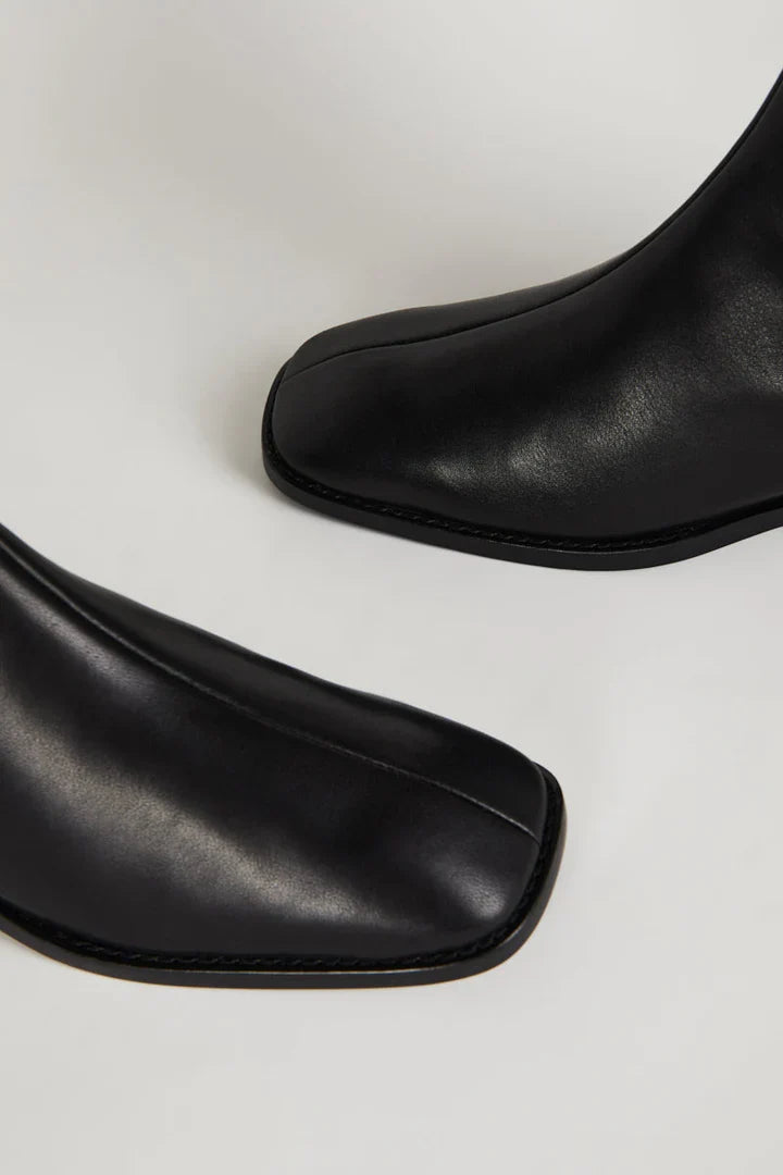 Tour Leather Boot Footwear Intentionally Blank