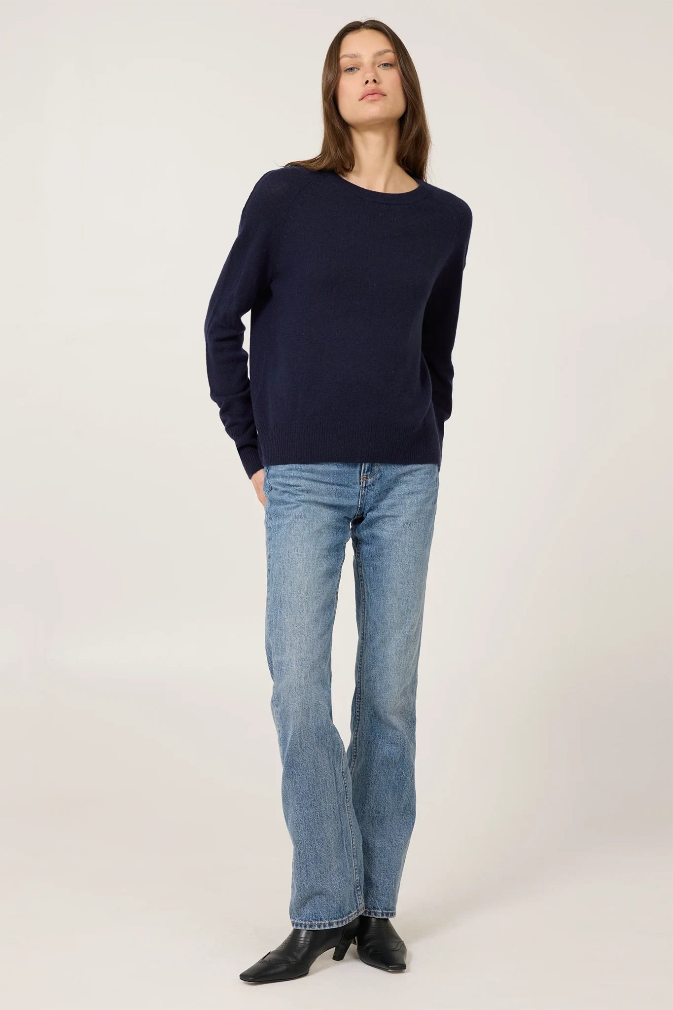 Sloane Cashmere Pullover Sweaters & Knits One Grey Day
