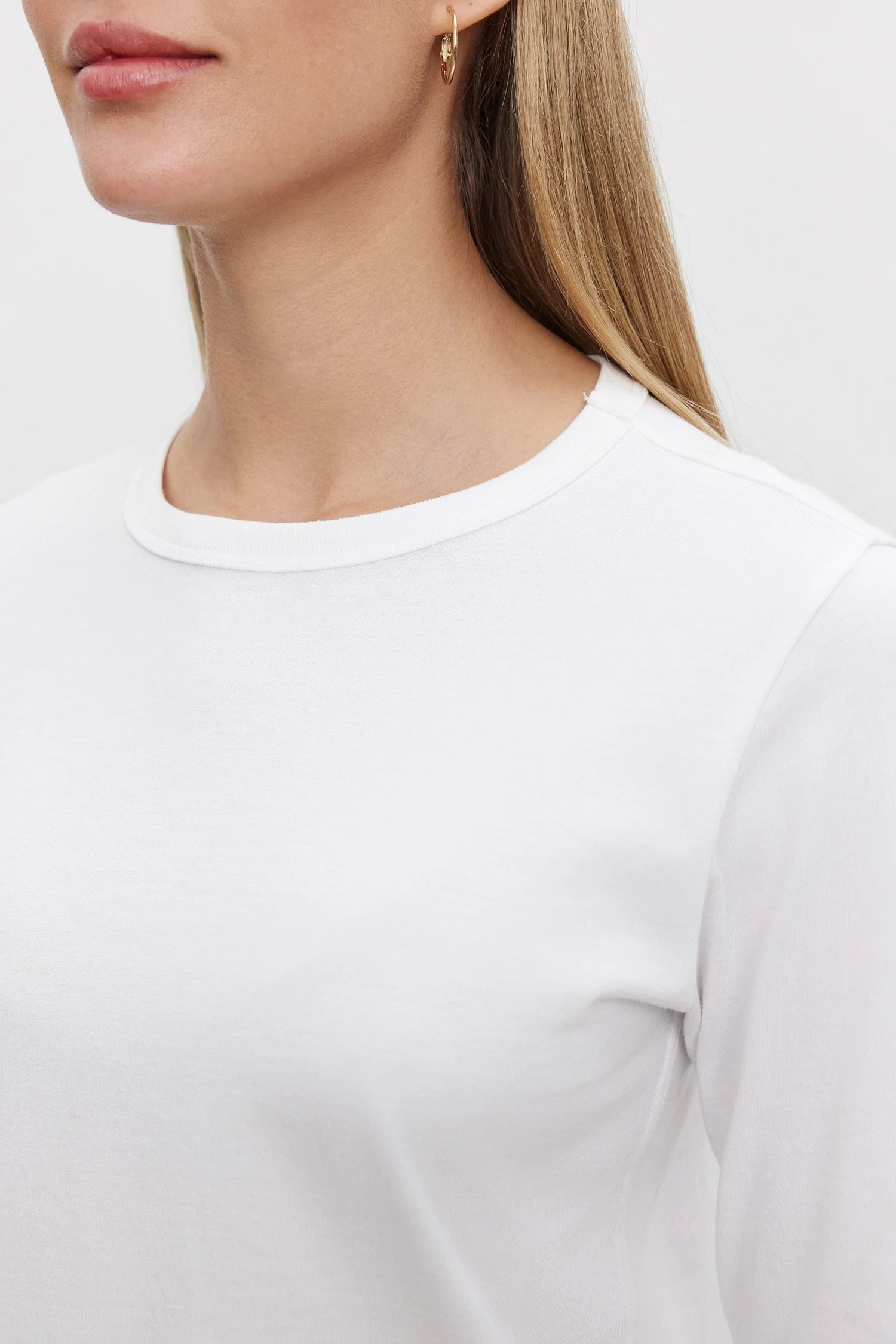 Susanna Tee T-Shirts Velvet by Graham & Spencer