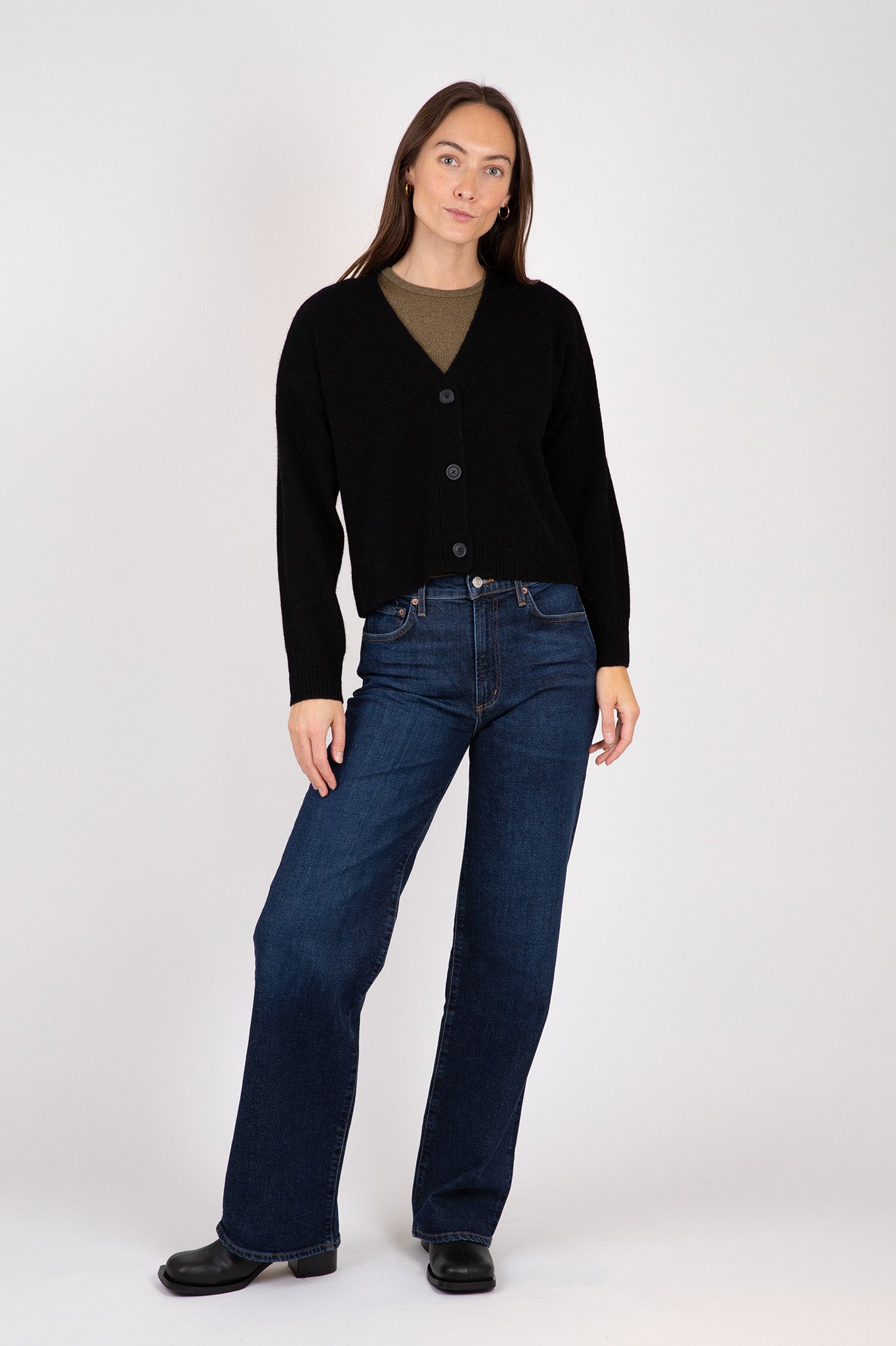    360-Cashmere-Robyn-Black