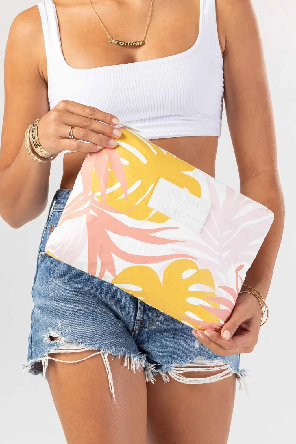 Tropics Mid Pouch Accessories Aloha   