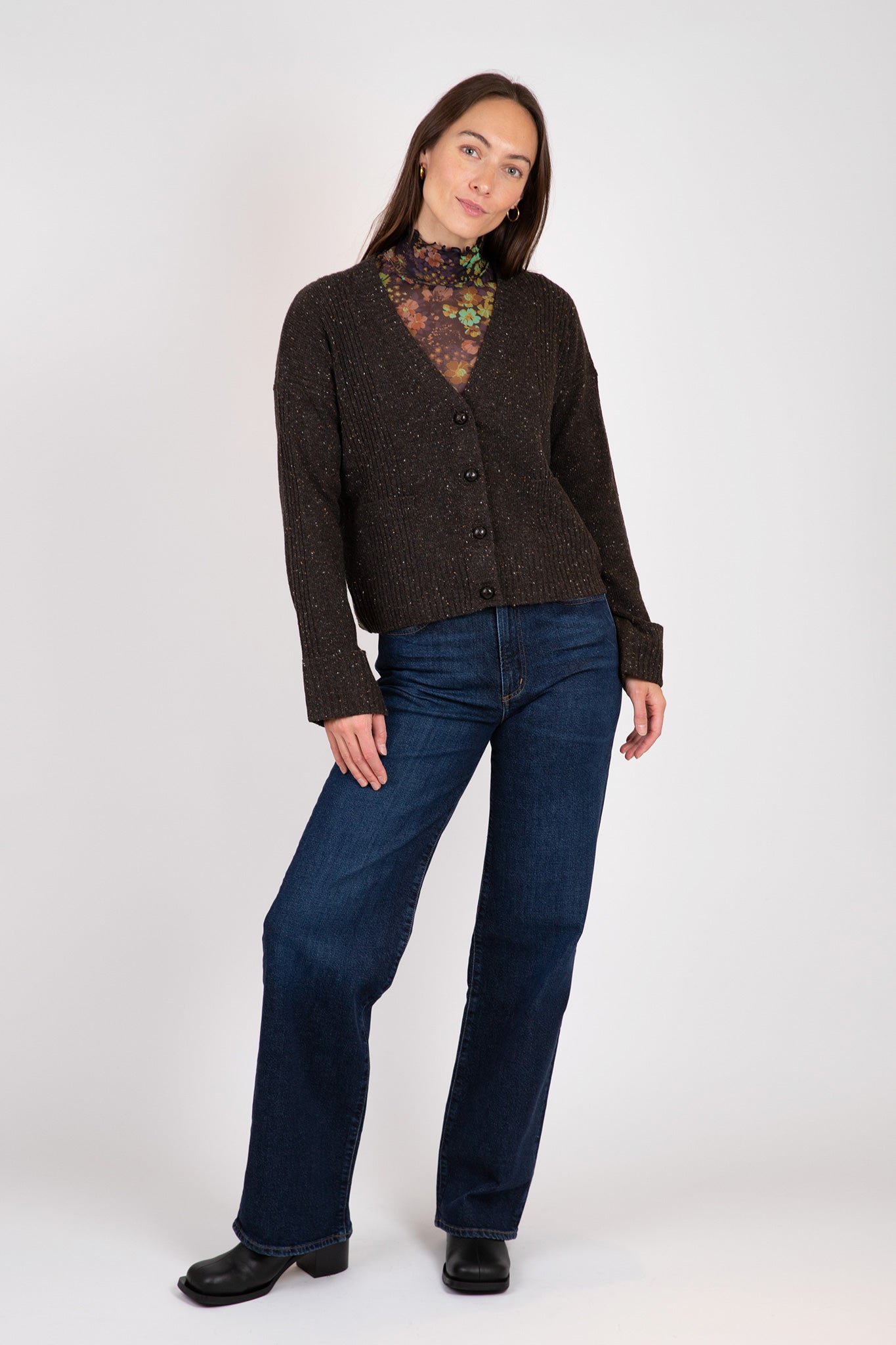 Autumn-Cashmere-Boxy-Cuffed-V-Neck-Cardigan-Fatigue
