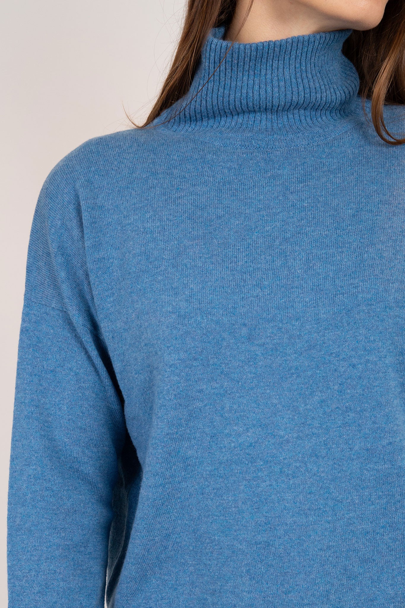    Autumn-Cashmere-Relaxed-Mock-Neck-Sweater-Mariner