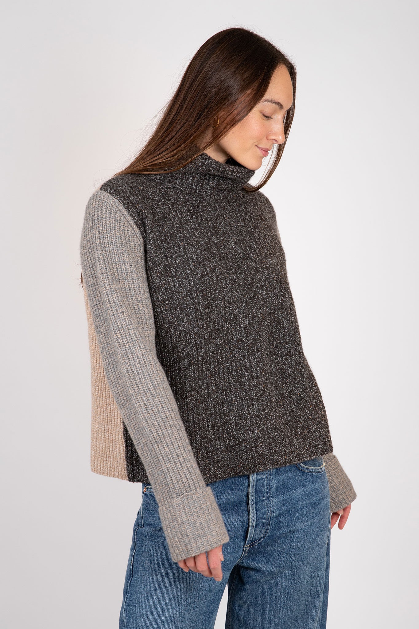 Autumn-Cashmere-Tweed-Color-Block-Turtleneck-Fatigue-Cement