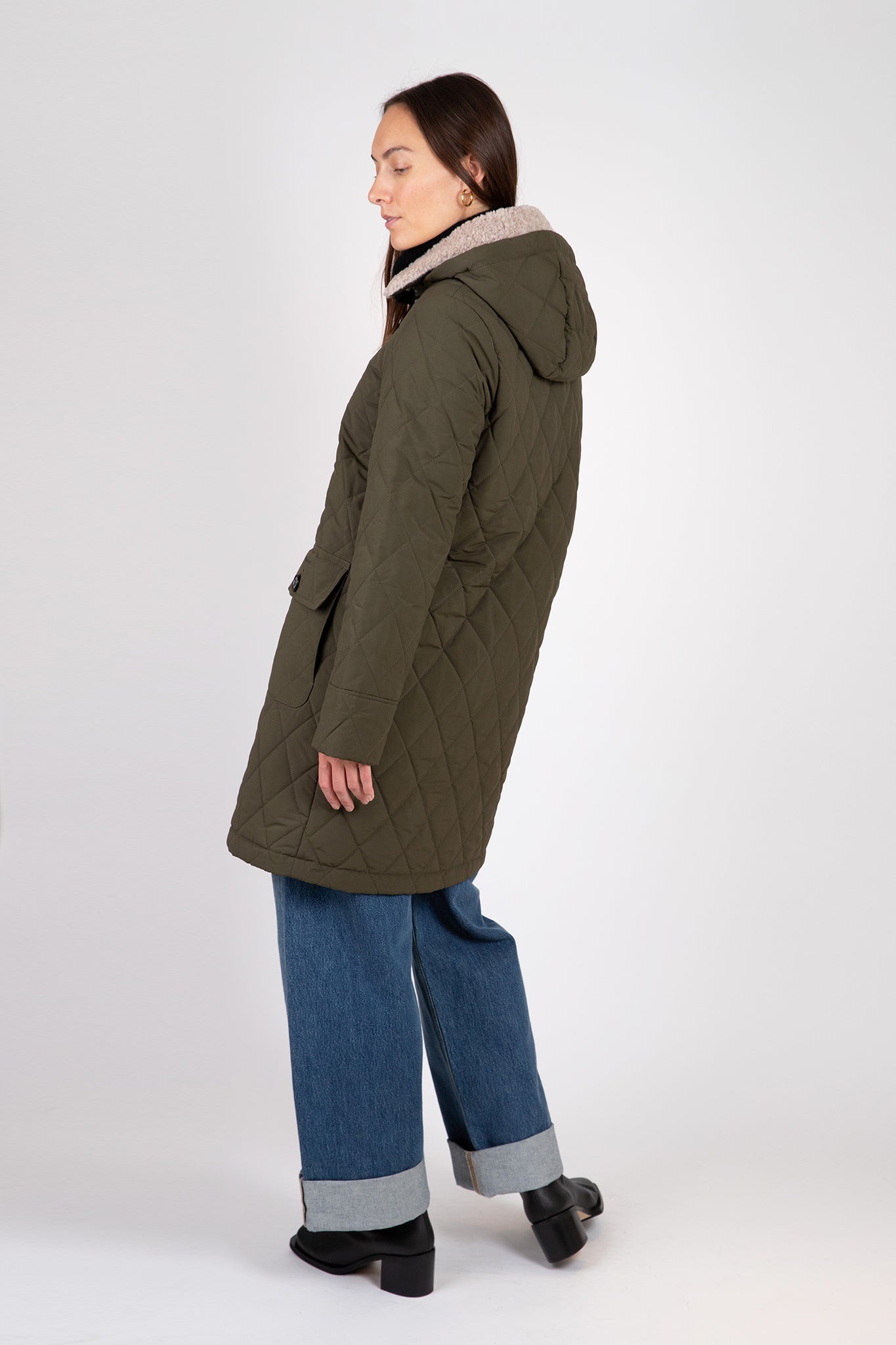 Barbour-Fox-Quilted-Jacket-Olive-Ancient