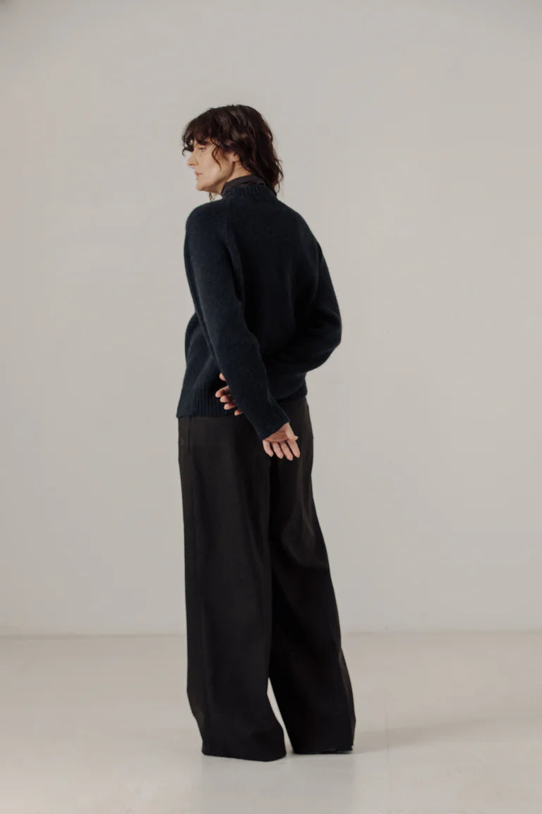 Classic Oversized Crewneck Sweaters & Knits Bare Knitwear