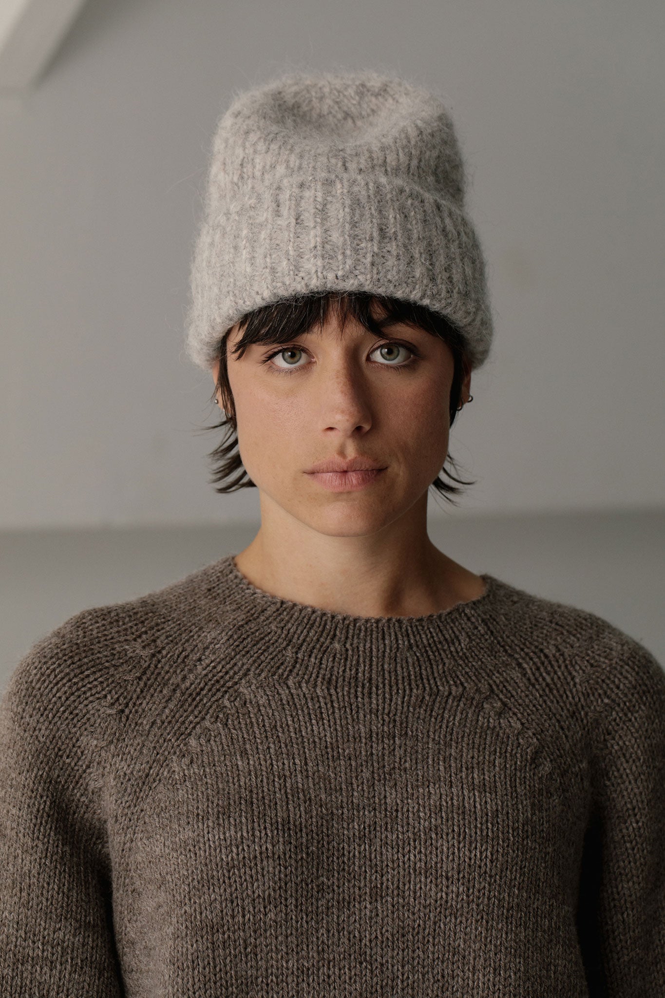    Bare-Knitwear-Harbour-Beanie-Marble-Grey