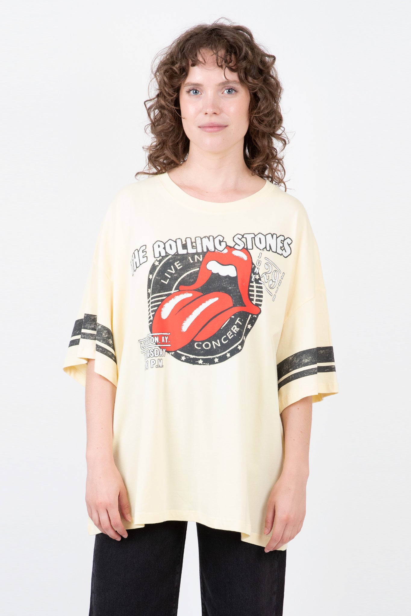    Daydreamer-Rolling-Stones-Concert-Stamp-OS-Tee-Yellow-Fizz