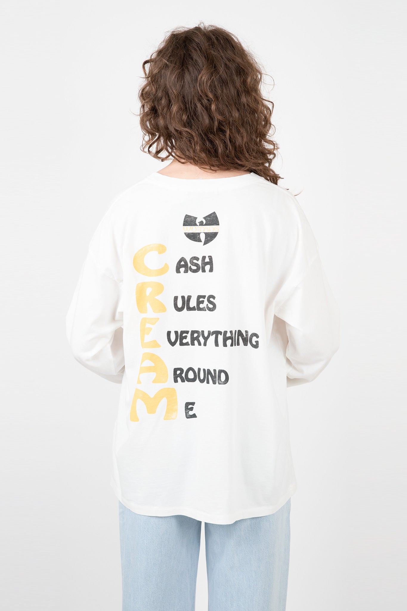    Daydreamer-Wu-Tang-Clan-Cream-Long-Sleeve-Tee-Vintage-White