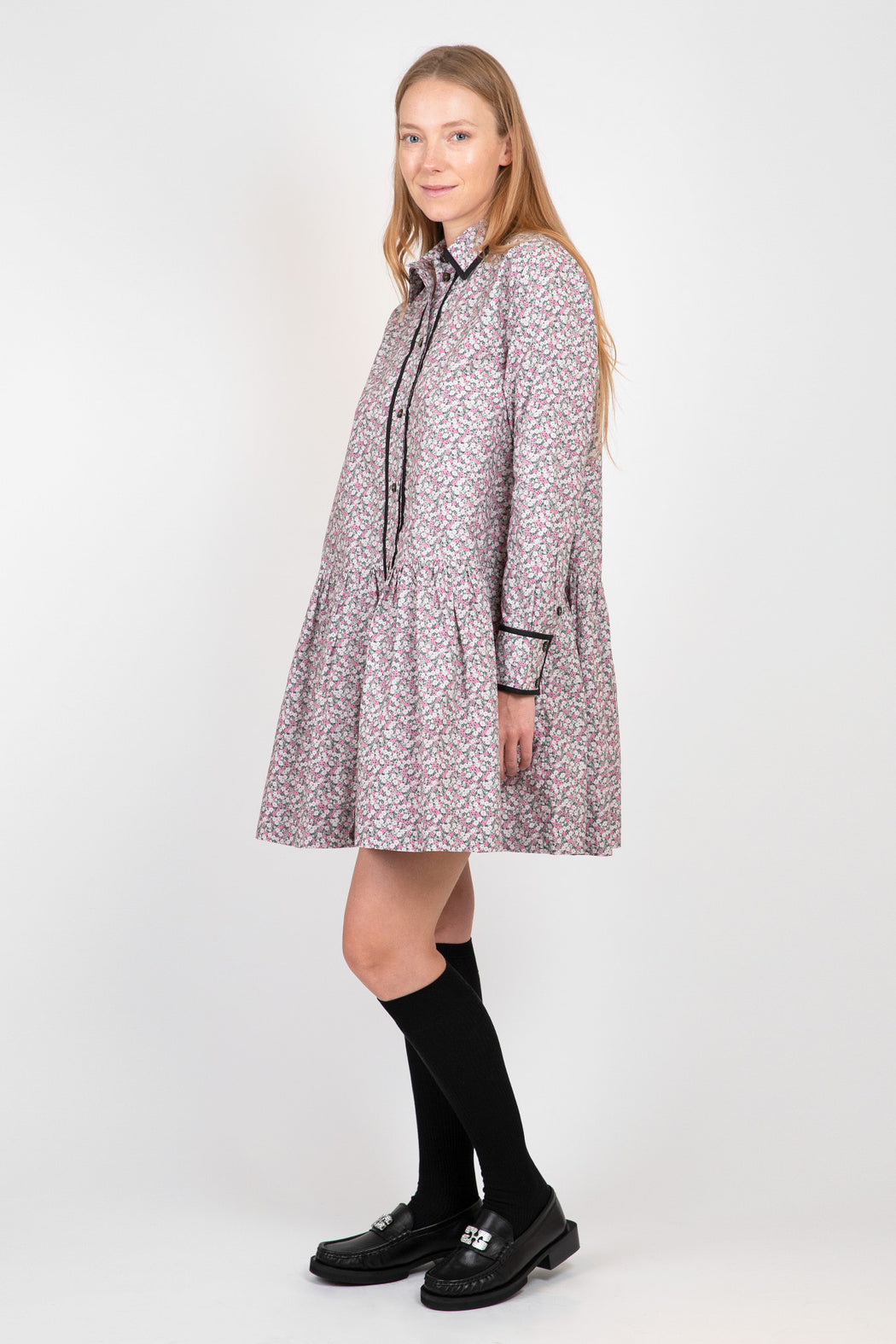 Ganni-Printed-Cotton-Mini-Shirt-Dress-Frost-Gray