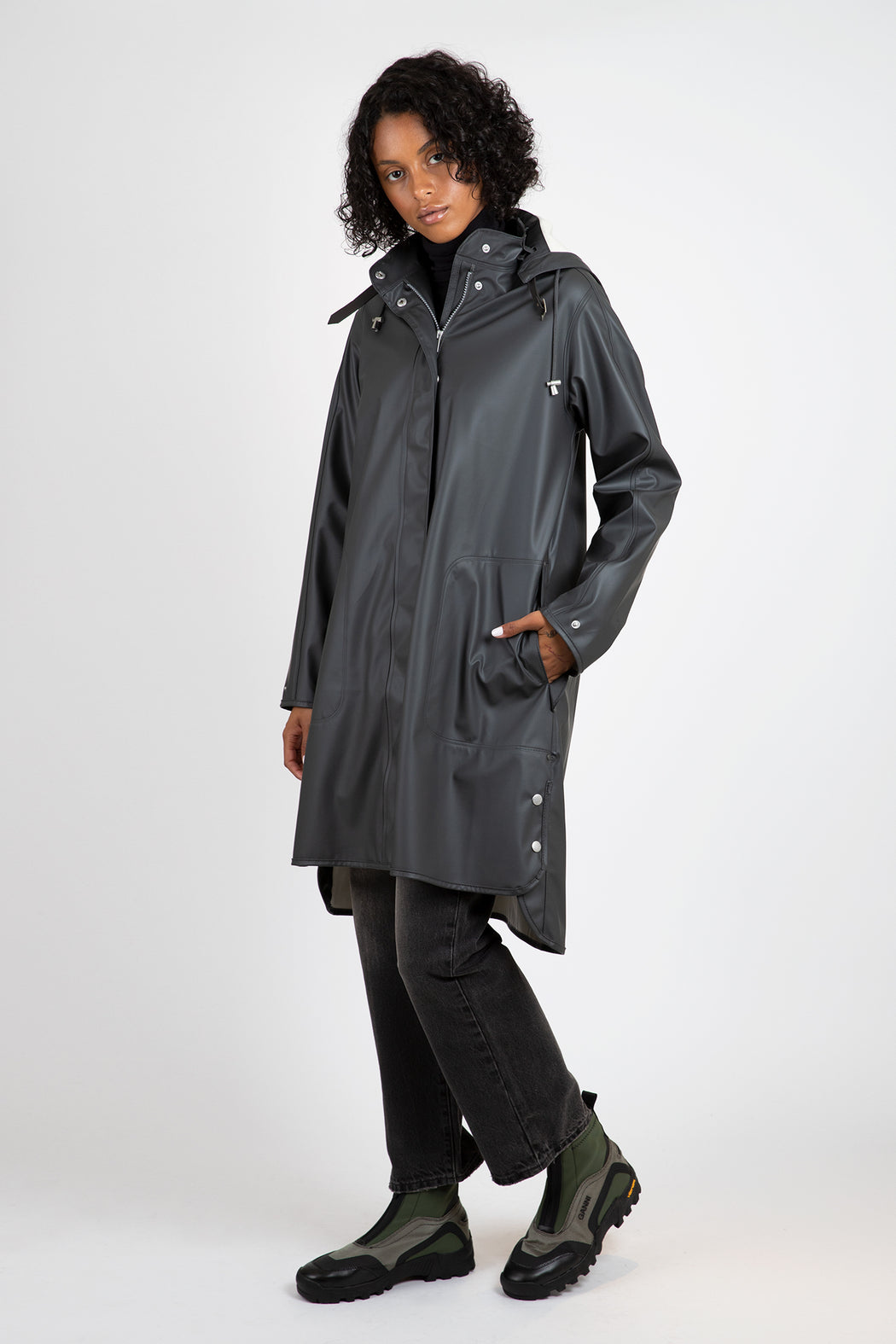   Ilse-Jacobsen-Raincoat-Dark-Shadow
