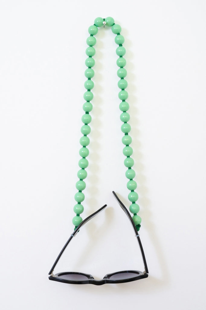 Ina-Seifart-Brillenkette-Big-Pastel-Green