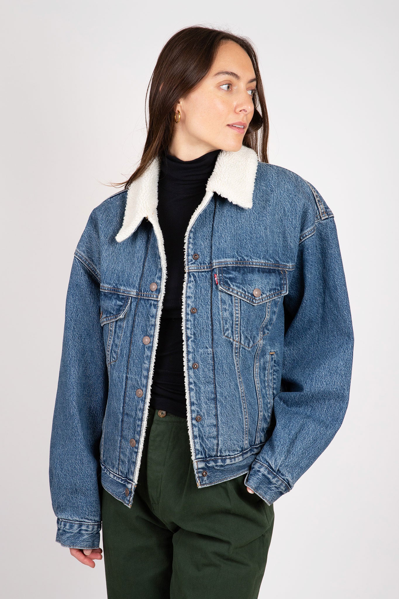 Levis-90s-Sherpa-Trucker-Jacket-After-School-Sitcom