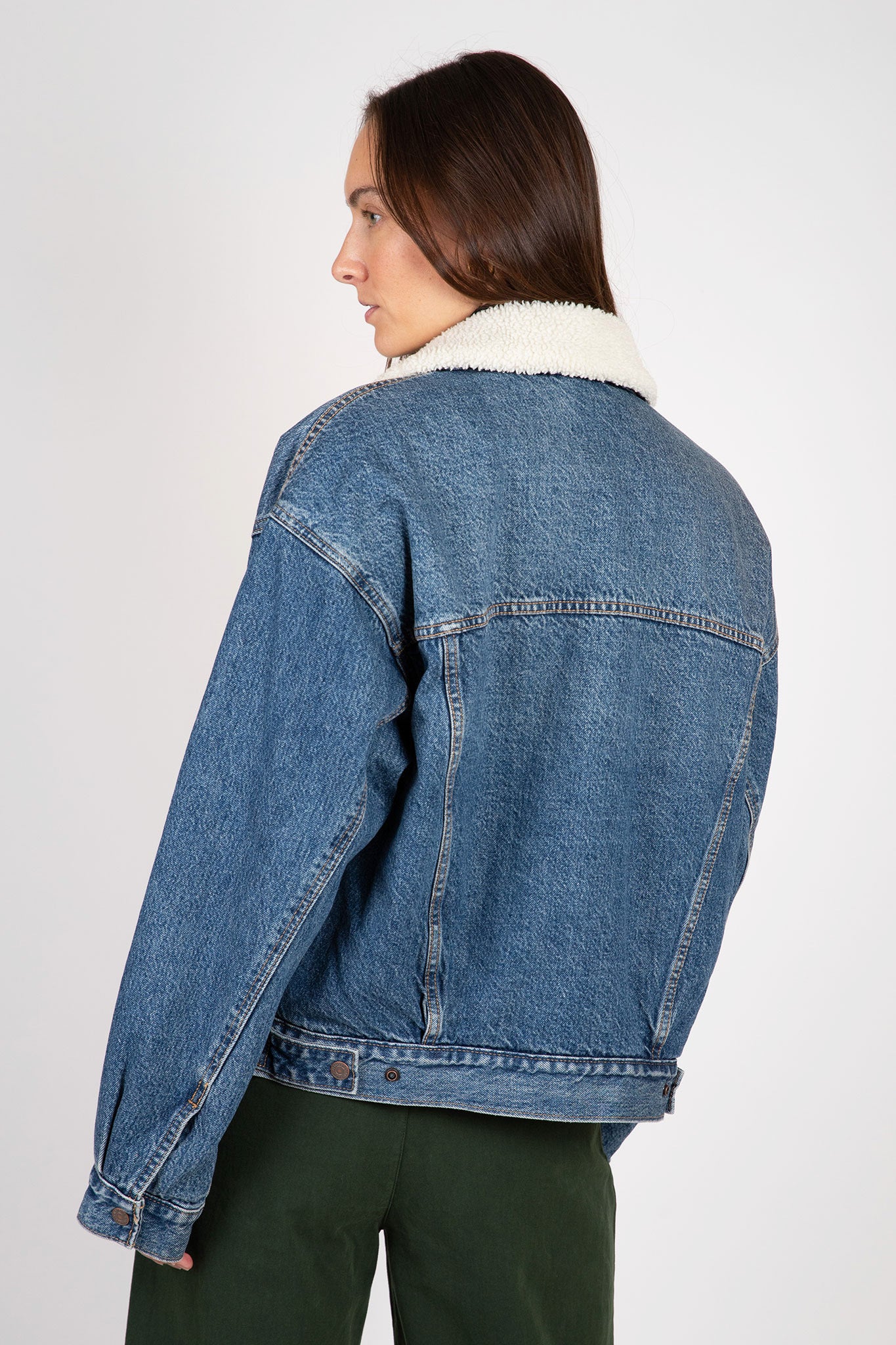 Levis-90s-Sherpa-Trucker-Jacket-After-School-Sitcom