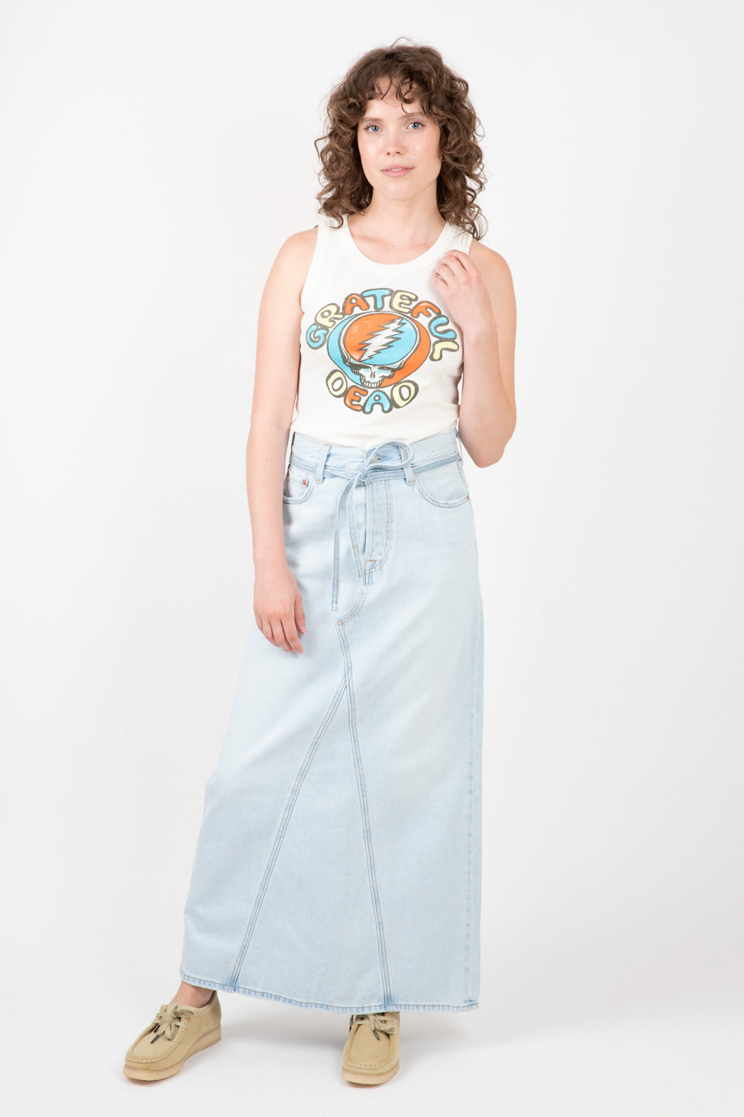 Levis-Iconic-Long-Skirt-Light-Indigo-Worn-In