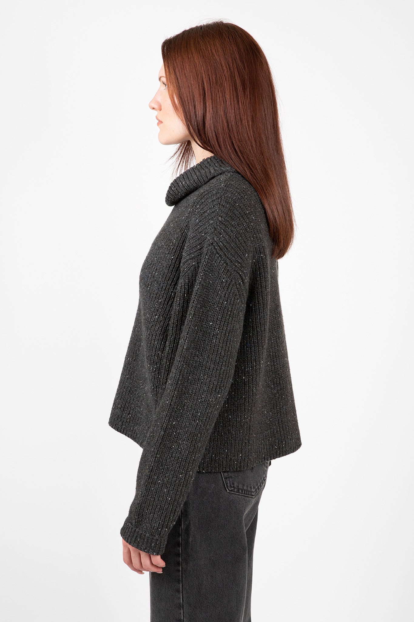 Lyla-Luxe-Alia-Turtleneck-Charcoal