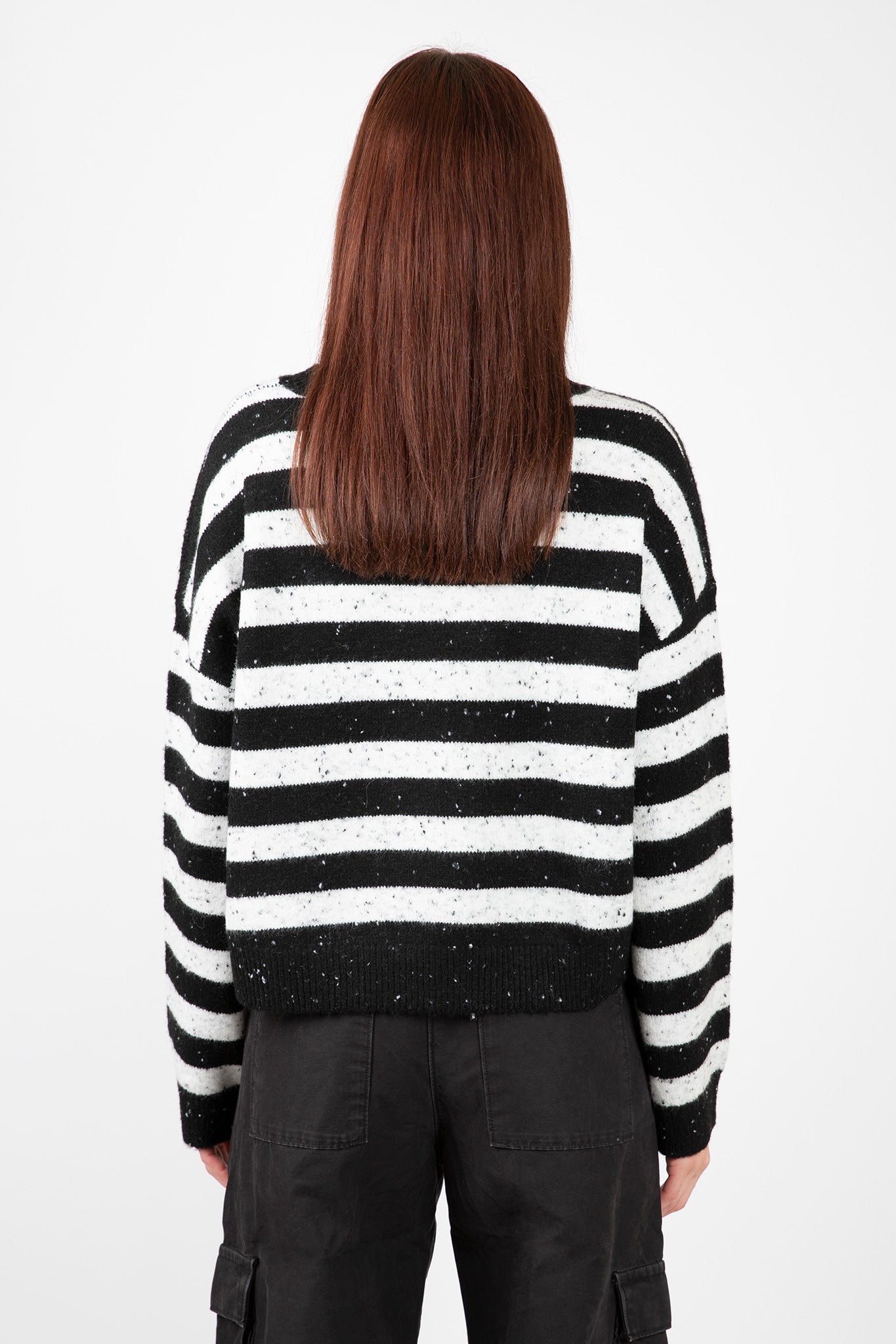    Lyla-Luxe-Jessie-Striped-Sweater-Black-White-Fleck
