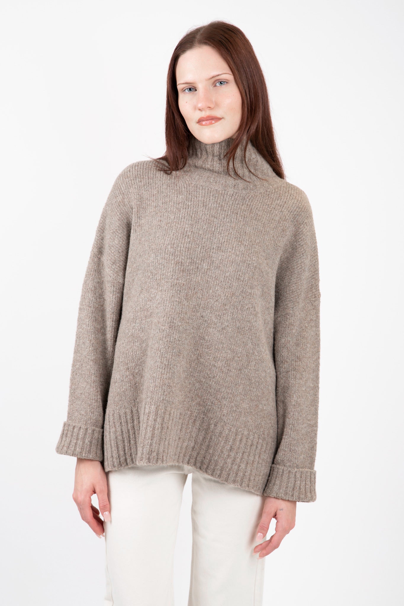 Lyla-Luxe-Oliver-Mockneck-Sweater-Driftwood