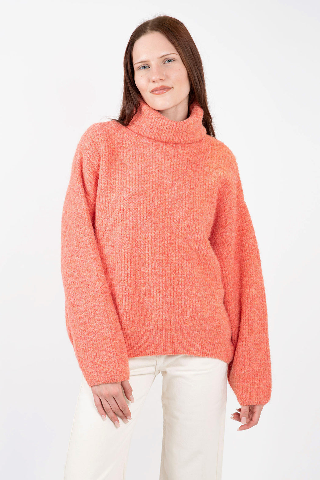 Lyla-Luxe-Sahar-Mockneck-Sweater-Dark-Coral
