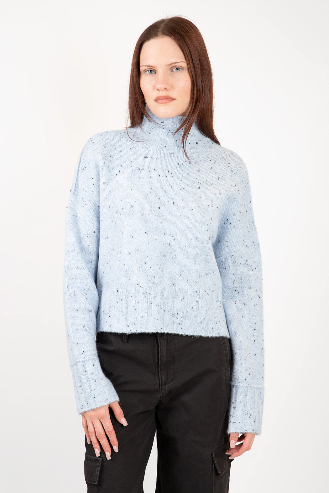    Lyla-Luxe-Tova-Mockneck-Sweater-Light-Blue-Fleck
