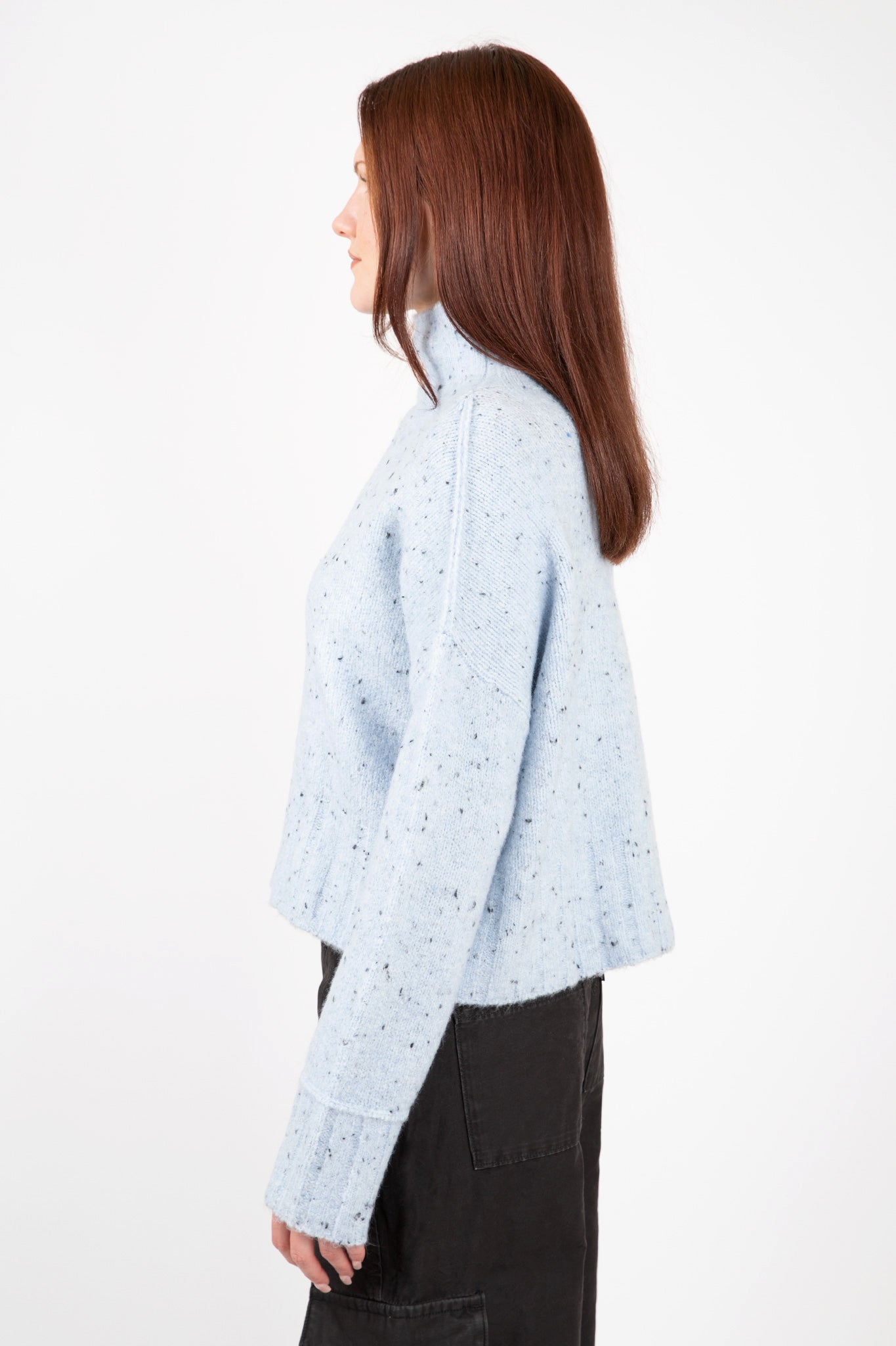    Lyla-Luxe-Tova-Mockneck-Sweater-Light-Blue-Fleck