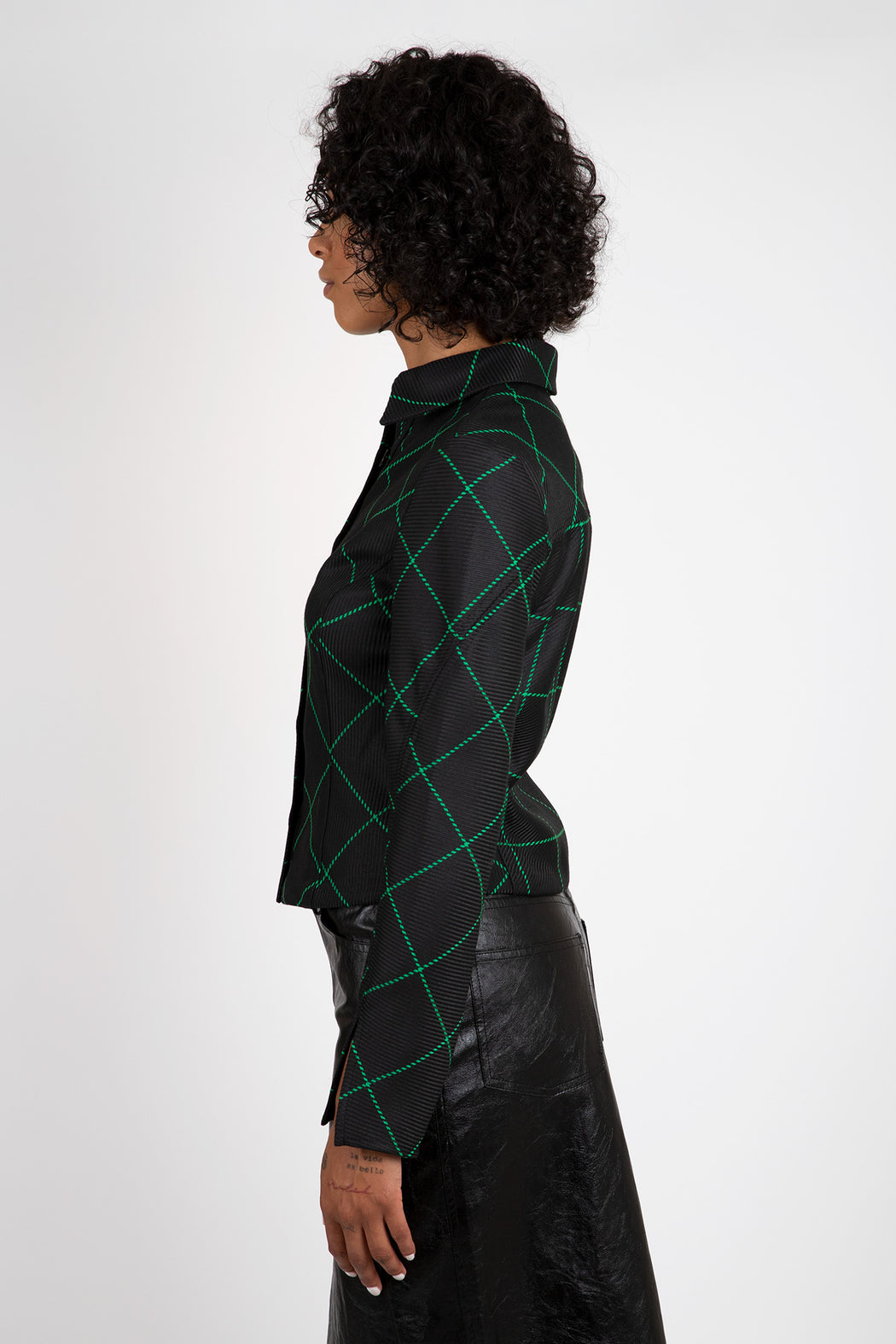 No-6-Linn-Shirt-Black-and-Green-Plaid