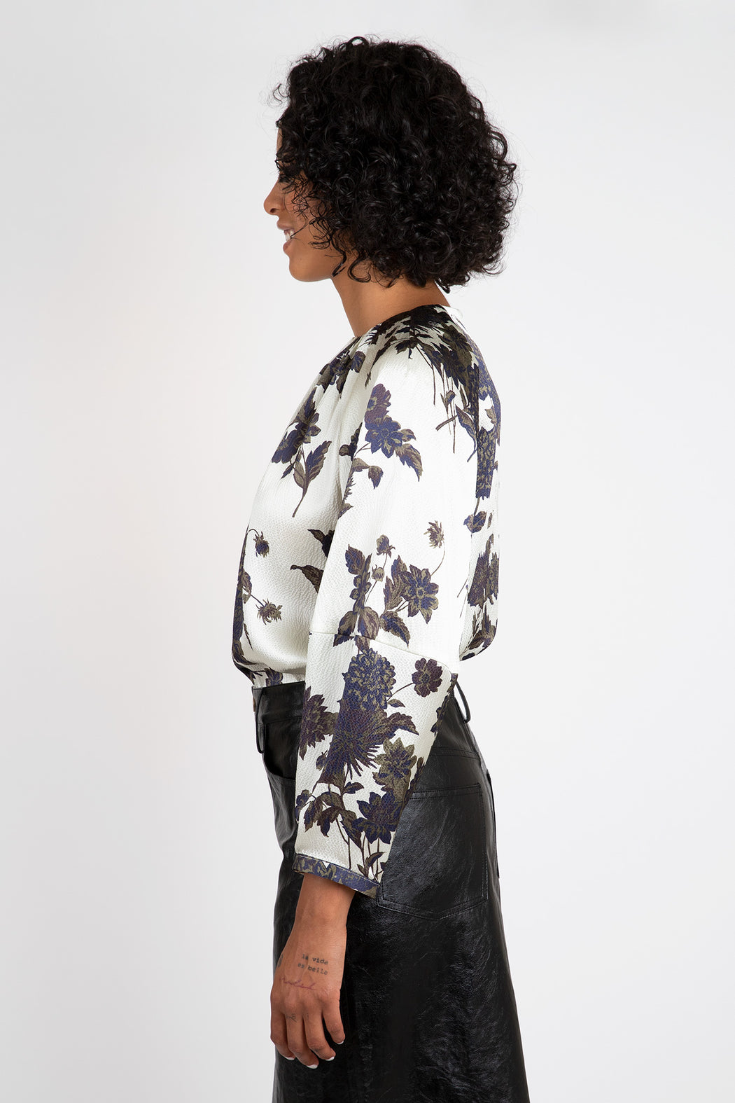 No-6-Long-Sleeve-Maia-Top-Cream-Brighton-Floral
