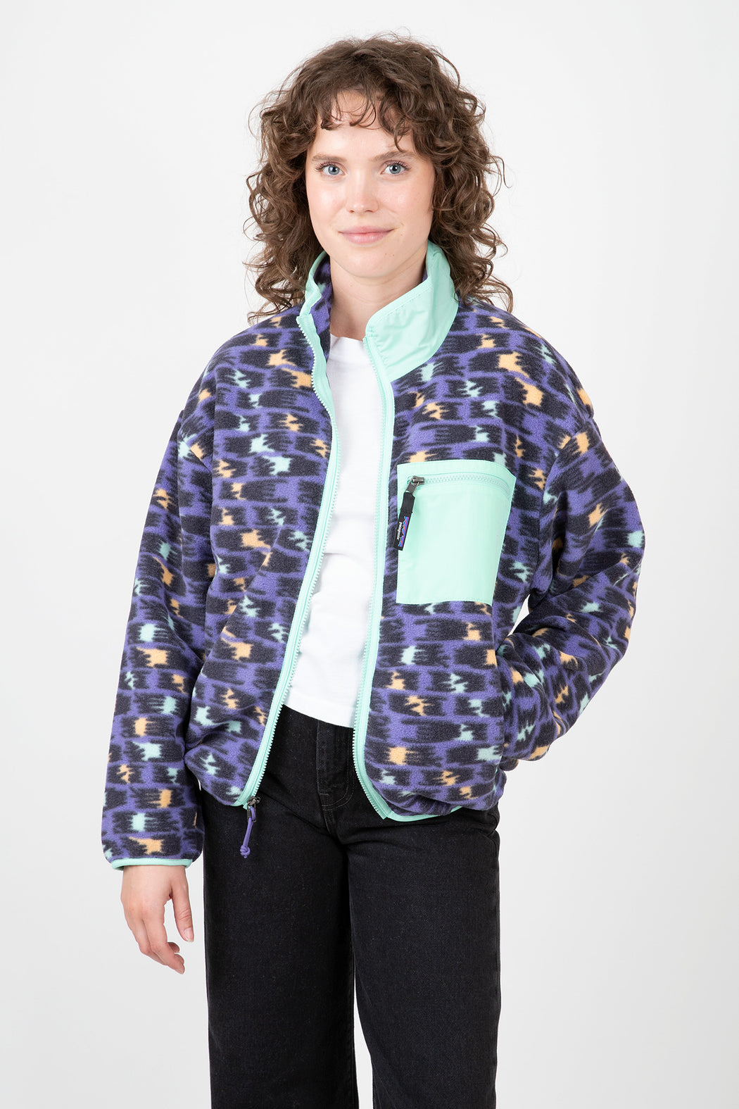    Patagonia-Synchilla-Fleece-Jacket-Intertwined-Hands-Perennial-Purple
