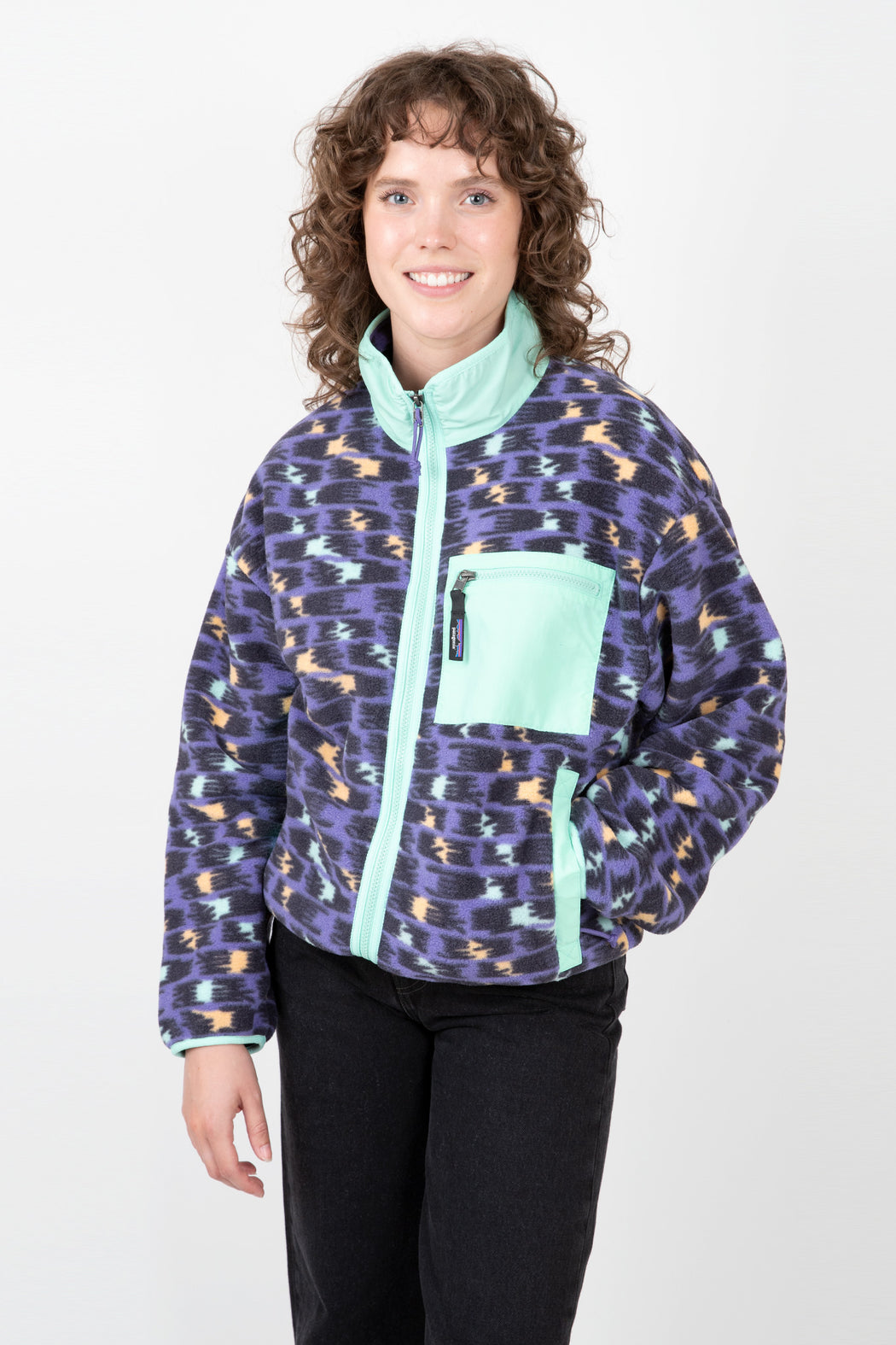    Patagonia-Synchilla-Fleece-Jacket-Intertwined-Hands-Perennial-Purple