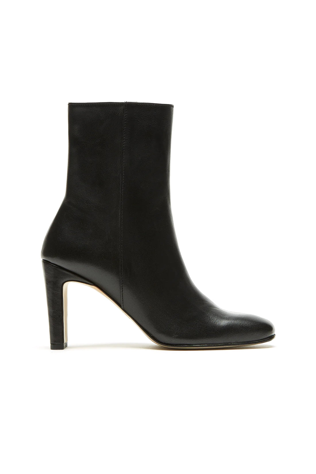 Sister-Soeur-Eliza-Black