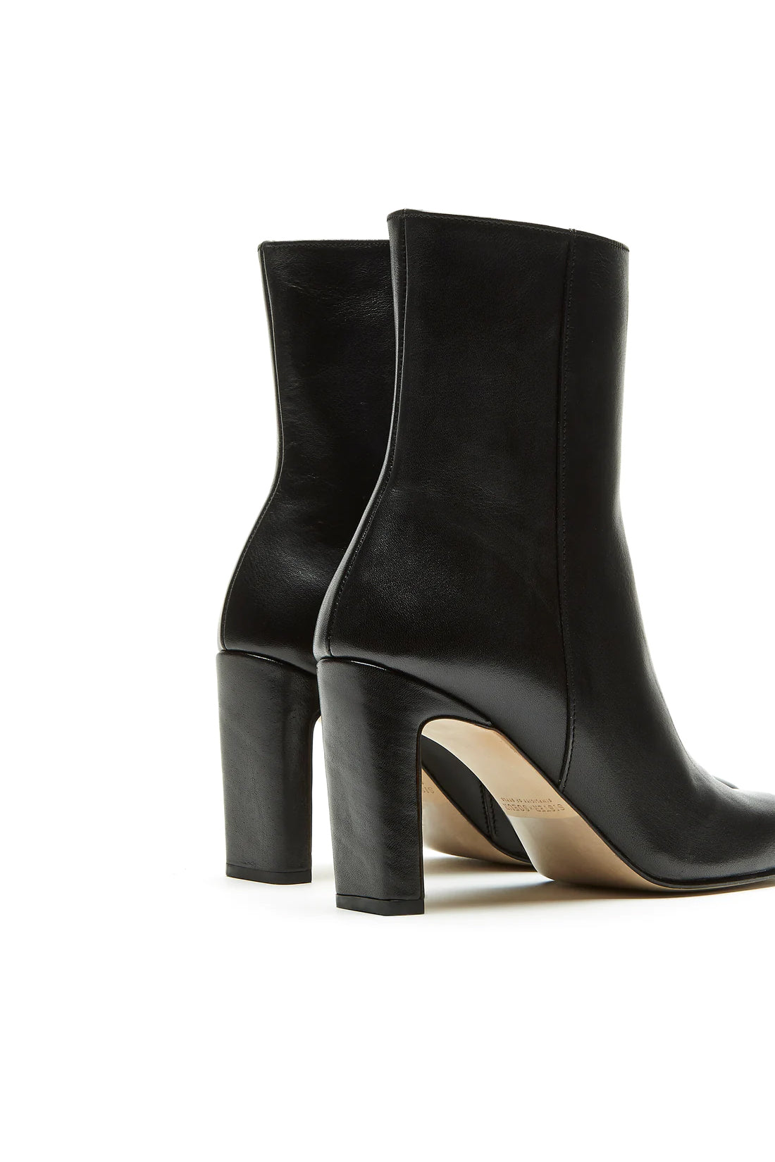 Sister-Soeur-Eliza-Black
