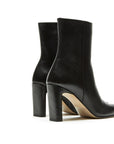 Sister-Soeur-Eliza-Black