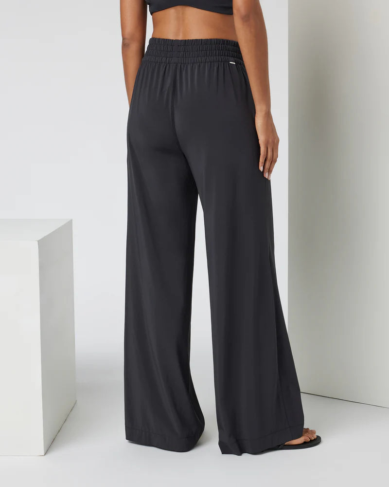 Villa Wideleg Pant Activewear Vuori   