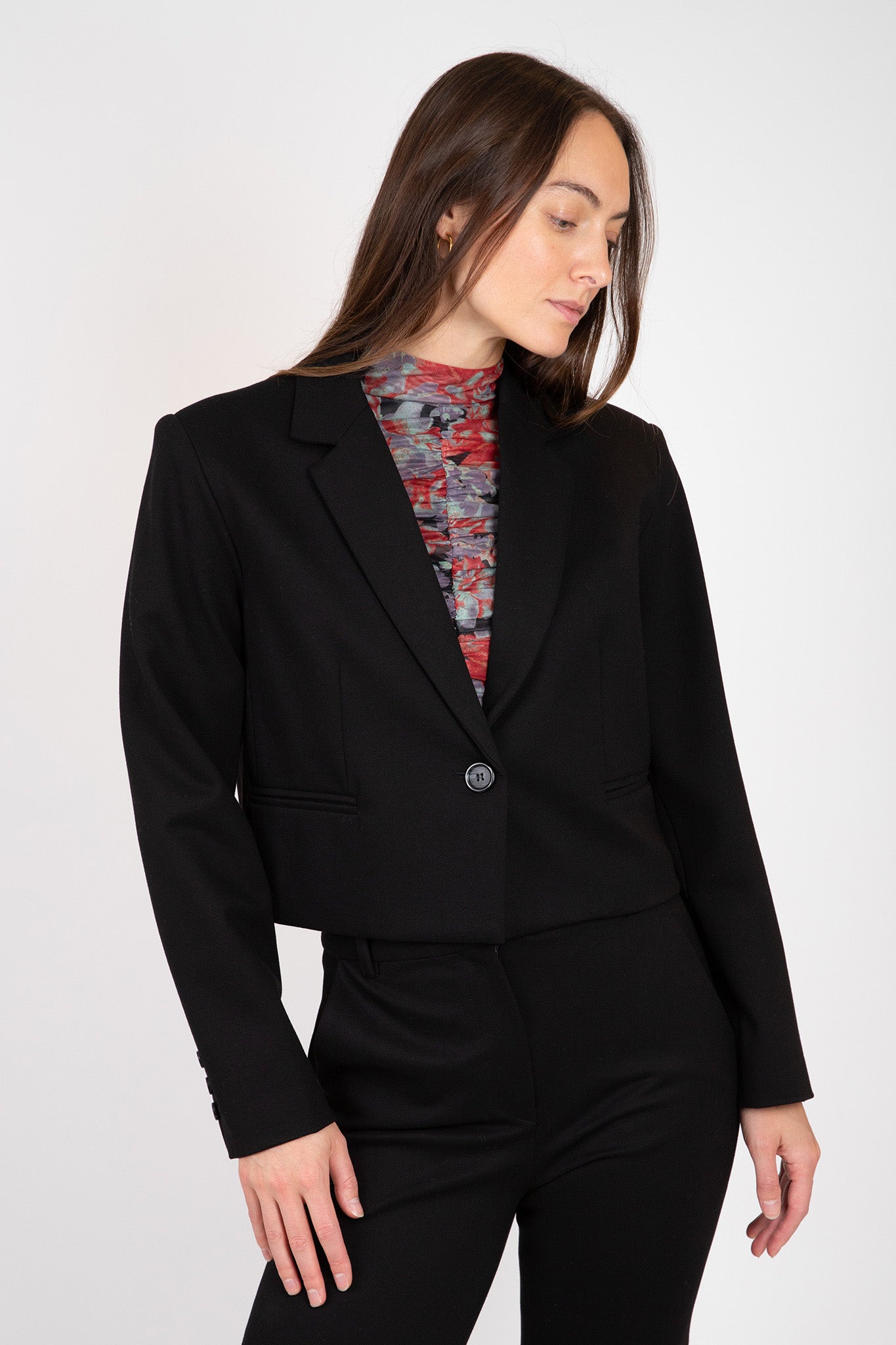    Velvet-Anya-Blazer-Black