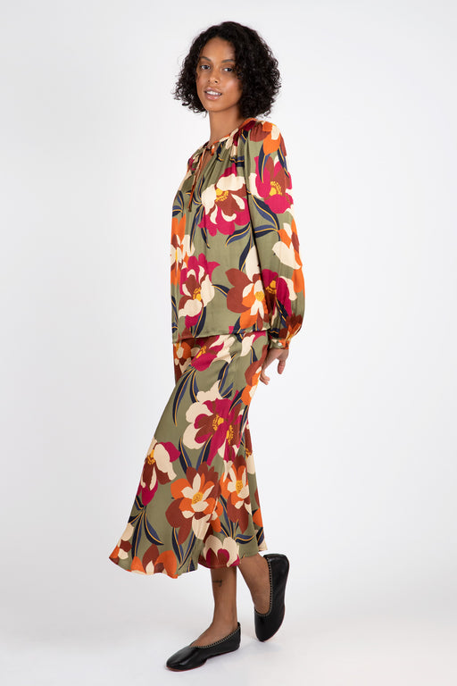 Velvet-Satin-Printed-Skirt-Hydrangea