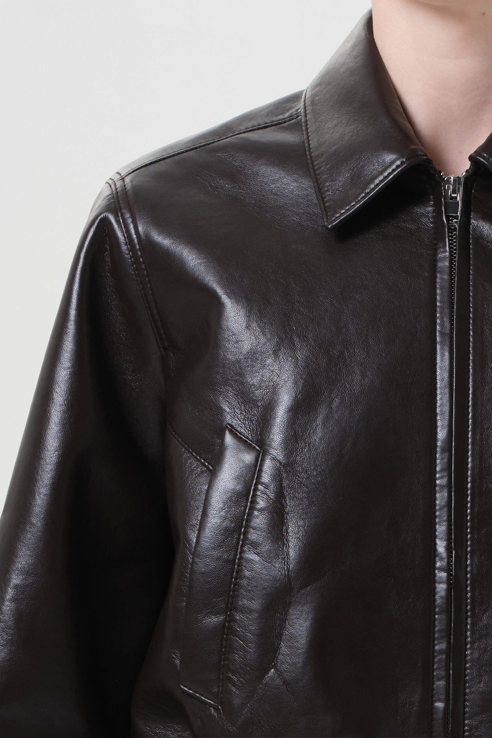 AGOLDE Essie Recycled Leather Cropped Jacket Jackets &amp; Coats Agolde