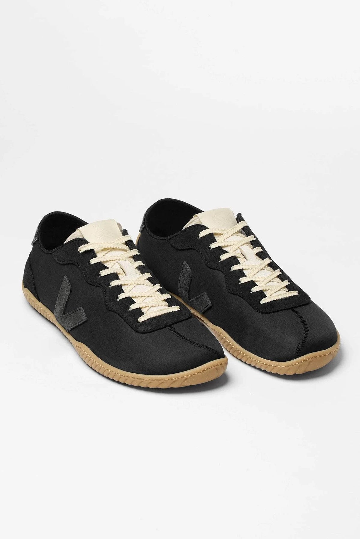 Veja X Baserange Jitsu Footwear Baserange