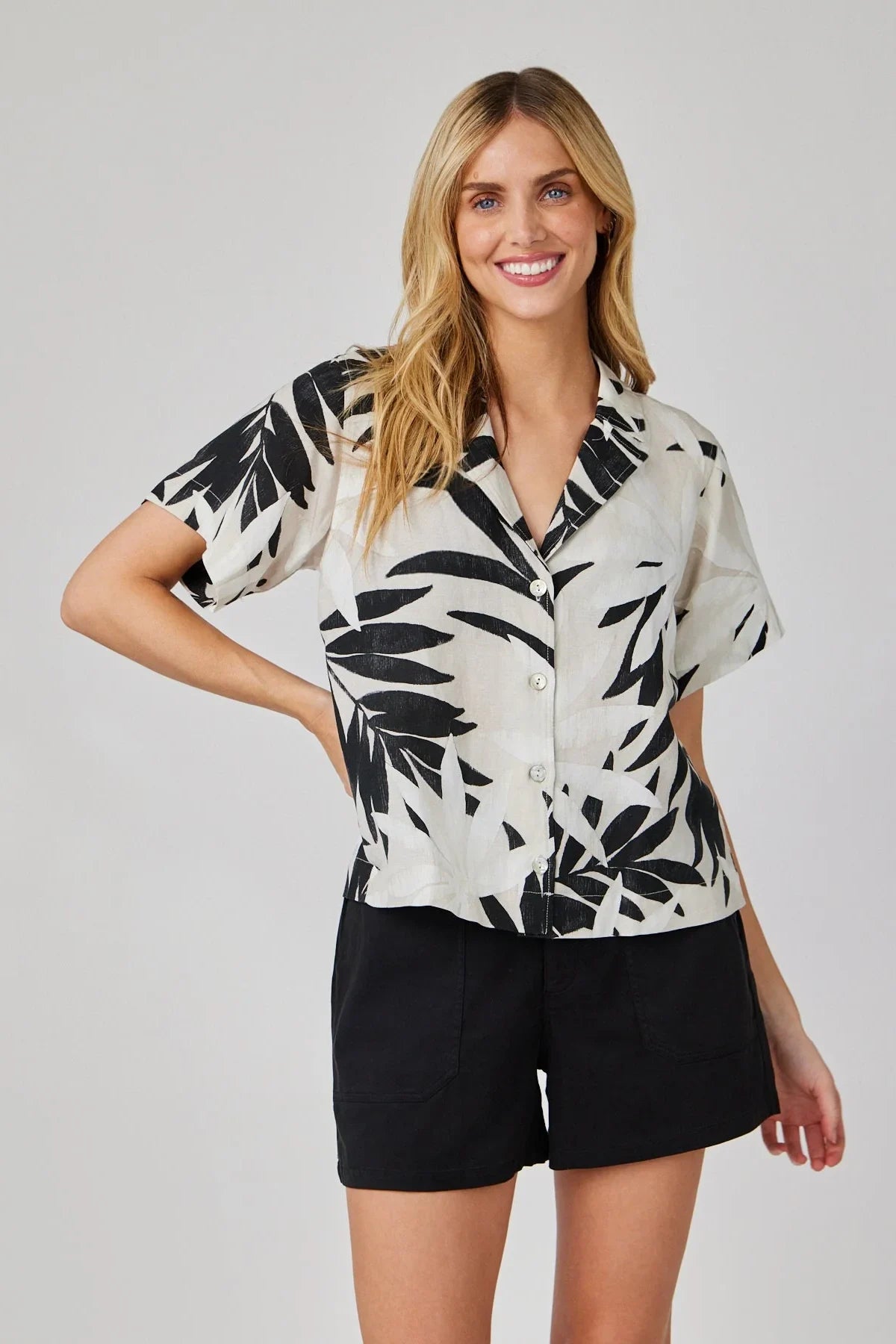 Short Sleeve Flowy Button Down Tops Bella Dahl