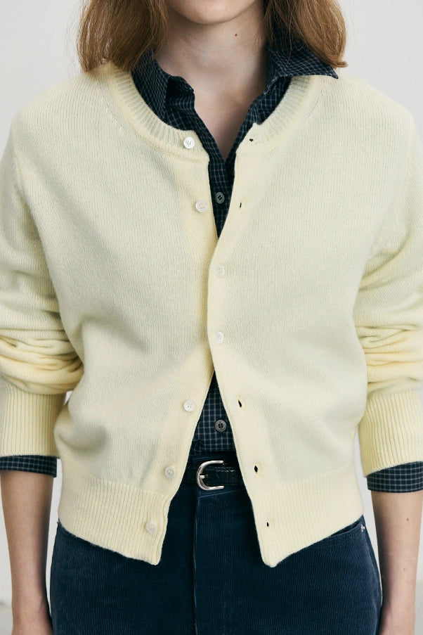 Unisex Crewneck Knit Cardigan Sweaters &amp; Knits Dunst