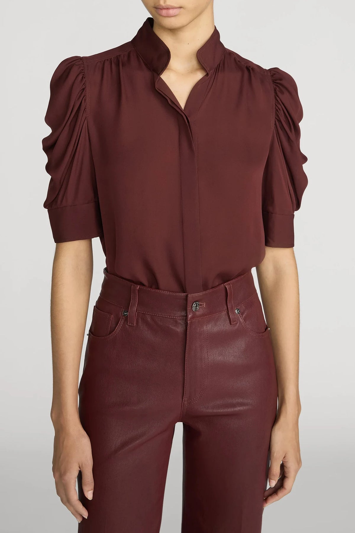 The Gillian Top