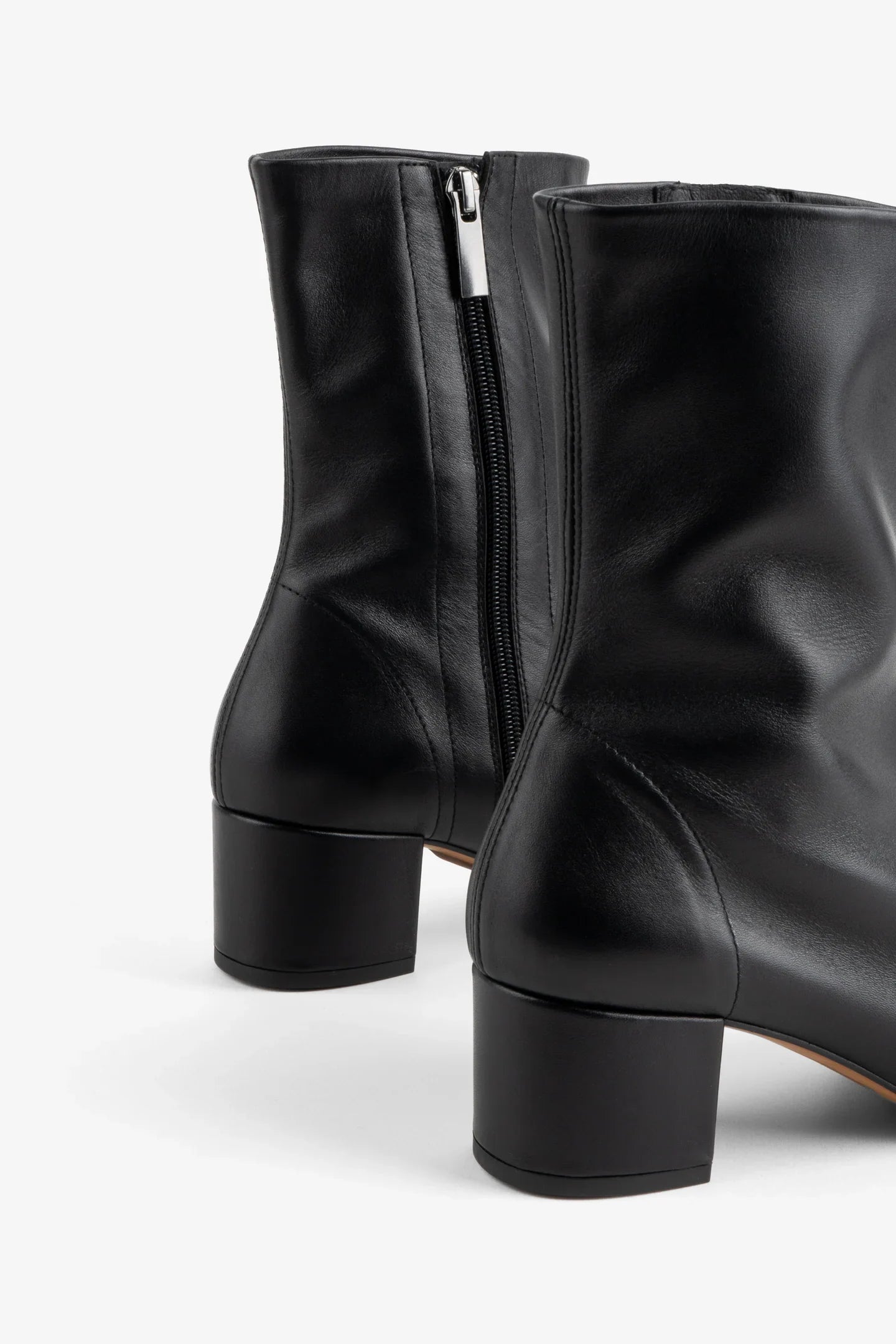 Carlton Heeled Mid Boot Footwear Intentionally Blank