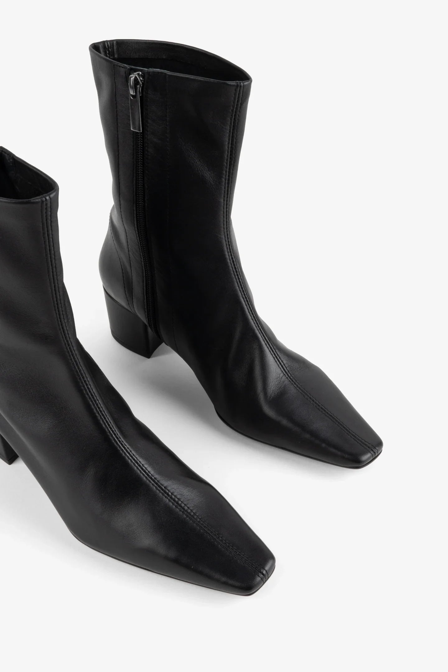 Carlton Heeled Mid Boot Footwear Intentionally Blank