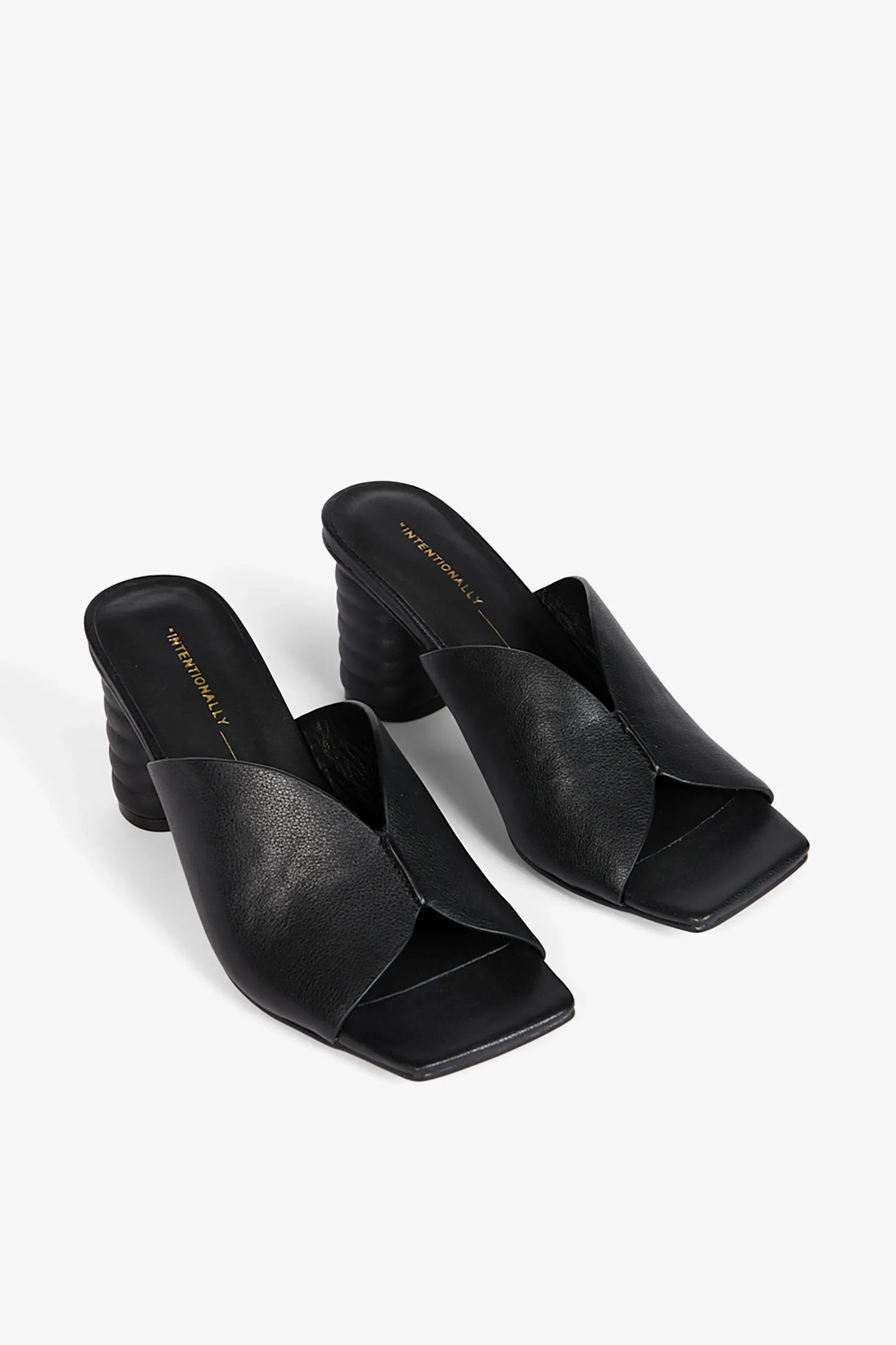 Kamika Heel Footwear Intentionally Blank