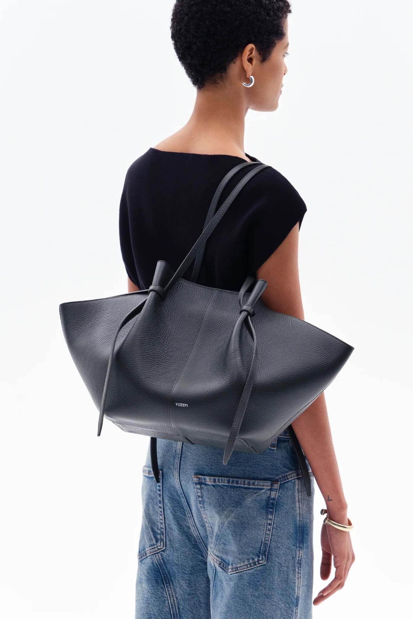 Large Mochi Accessories Yuzefi