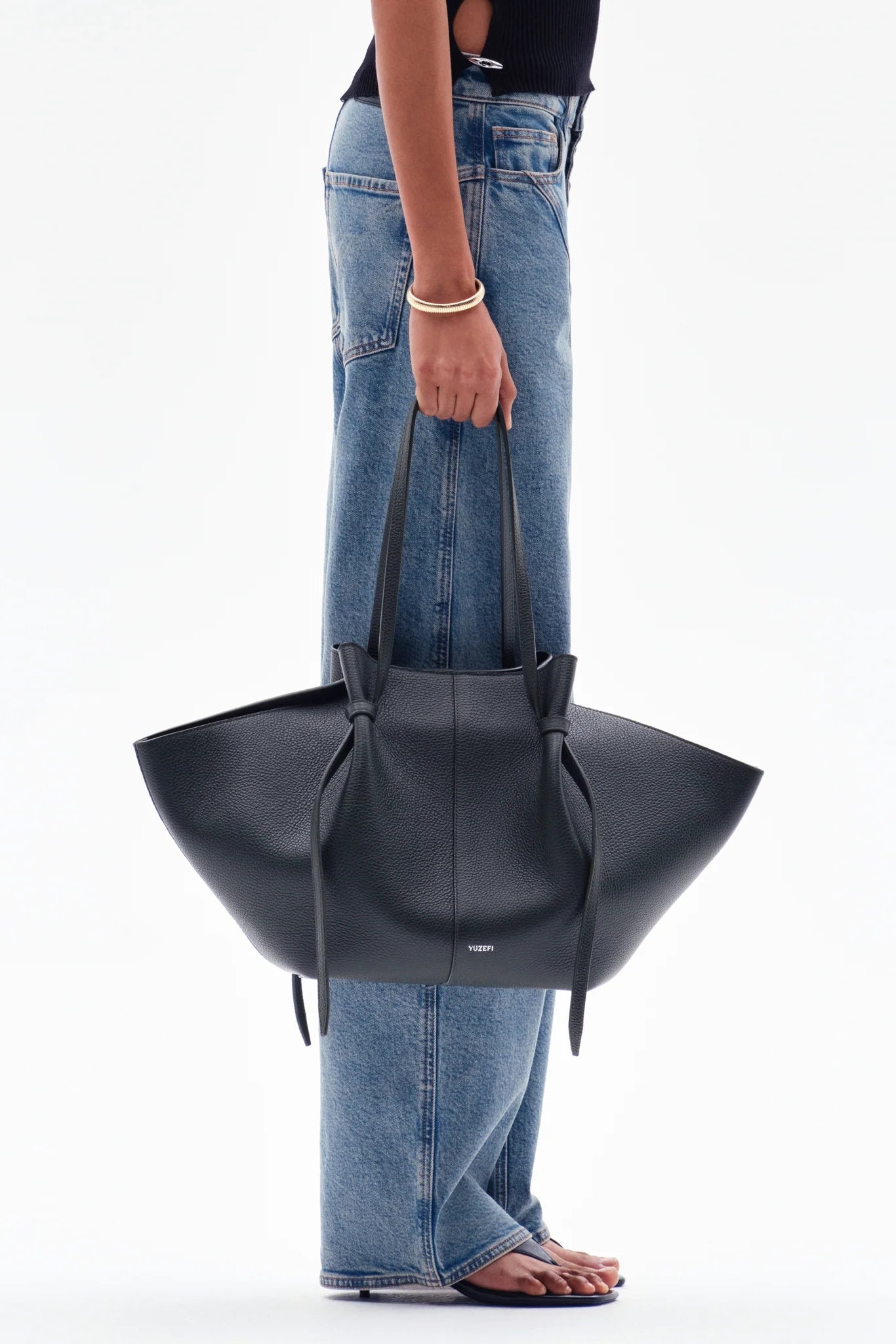 Large Mochi Accessories Yuzefi