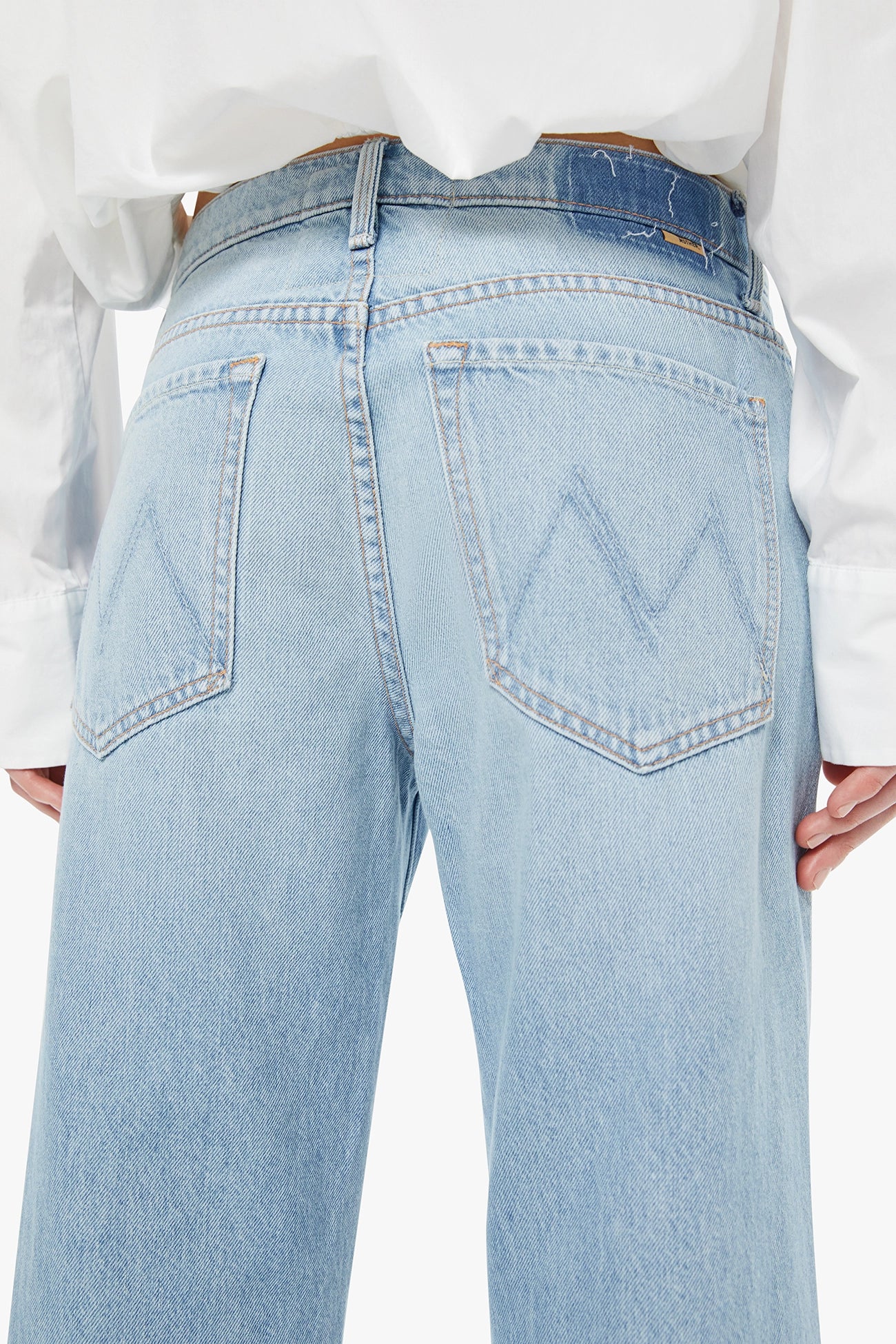 The Mid Rise Rambler Zip Ankle Fray Pants MOTHER